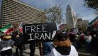 &laquo;عاش الشاه&raquo;.. هتافات في طهران مناوئة للنظام الإيراني