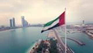 الإمارات والغابون تبحثان توسيع الروابط التجارية والاستثمارية