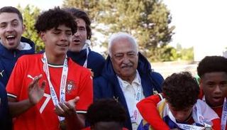 كريستيانو جونيور
