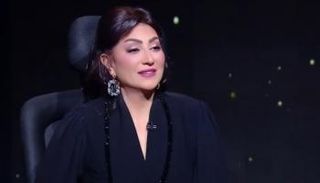 الفنانة وفاء عامر