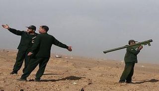 صواريخ محمولة على الكتف