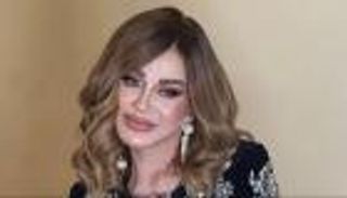 ميادة الحناوي &laquo;ترند&raquo; بإطلالة شبابية 