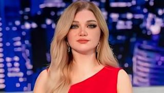 الإعلامية ياسمين الخطيب
