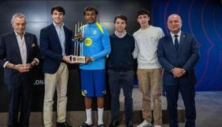 لامين يامال نجم برشلونة