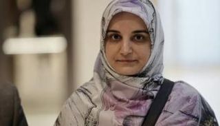 الإيرانية مهدية إسفندياري