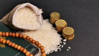 هل يجوز إخراج زكاة الفطر مالًا؟
