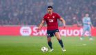 &laquo;بطل ملحمة بلغراد&raquo;.. 4 أرقام رائعة لعيسى ماندي في الدوري الأوروبي