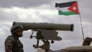  الجيش الأردني يسقط صاروخين باليستيين استهدفا أراضيه