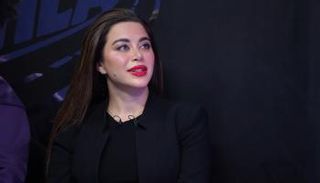 الفنانة يارا السكري