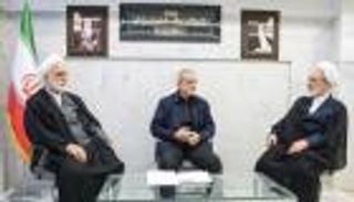 إيران تدق طبول التصعيد.. تهديد بـ&laquo;حرب شاملة&raquo; وتغيير قواعد الاشتباك