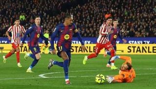 القنوات الناقلة لمباراة برشلونة وأتلتيكو مدريد اليوم 