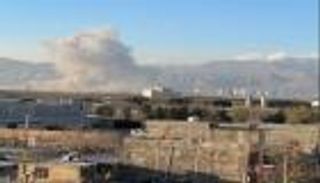 مقر اختيار المرشد تحت النار.. قصف يدمّر &laquo;مجلس الخبراء&raquo; الإيراني