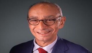 الخبير الاقتصادي الفرنسي جون بيساني فيري