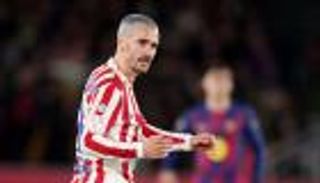 انتقم لنفسه.. غريزمان يستفز برشلونة بعد إقصائهم من كأس الملك (صورة)