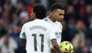 بعد رودريغو.. مبابي يهدد ريال مدريد بغياب طويل