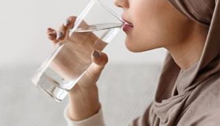 جسد الصائم يرسل رسائل دقيقة لا ينبغي تجاهلها