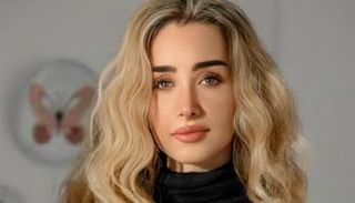 الفنانة هنا الزاهد