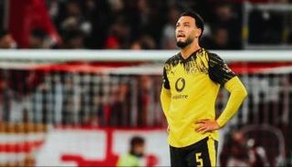 بن سبعيني مدافع بروسيا دورتموند