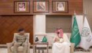 السعودية تبحث مع باكستان اتفاقية الدفاع المشترك.. وتوجه رسالة لإيران