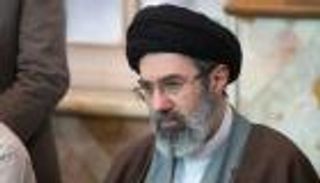 مجتبى خامنئي.. المرشد الثالث &laquo;القادم من الظل&raquo;