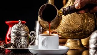 العودة التدريجية للكافيين أواخر رمضان خطوة لتجنب صداع العيد