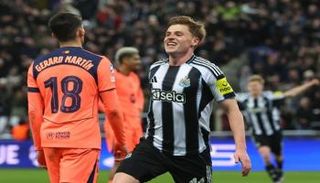 من مباراة نيوكاسل وبرشلونة
