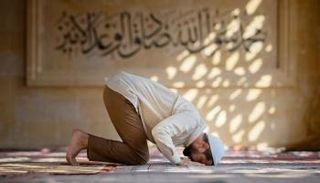 مواعيد صلاة عيد الفطر 2026 في الدول العربية