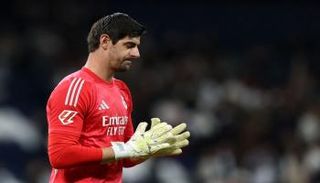 تيبو كورتوا حارس مرمى ريال مدريد
