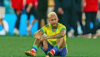 نيمار بقميص منتخب البرازيل
