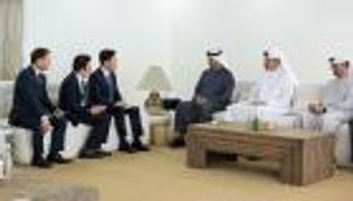 محمد بن زايد ومبعوث الرئيس الكوري يؤكدان ضرورة تغليب الحوار 