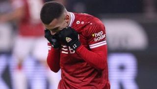 بوعناني لاعب شتوتغارت