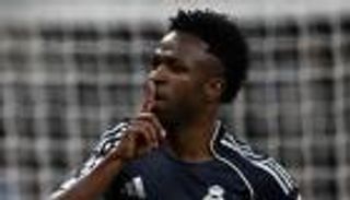 طرد وهدف ثأري يشعلان قمة مانشستر سيتي وريال مدريد (فيديو)