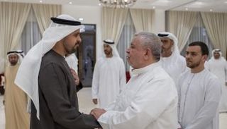 الشيخ ذياب بن محمد بن زايد آل نهيان يقدم العزاء في وفاة فتاة فلسطينية