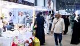 أسواق الإمارات.. إقبال كثيف وزخم متنامي مع دخول عيد الفطر المبارك