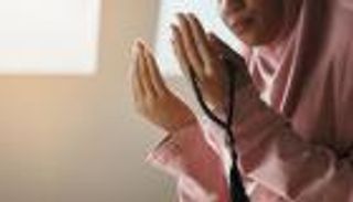 حكم صيام الست من شوال مع قضاء رمضان للمرأة.. توضيح شرعي من علي جمعة