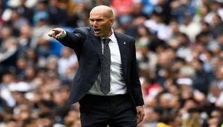 زين الدين زيدان مدرب ريال مدريد السابق