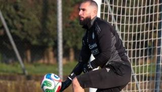 ماندريا حارس منتخب الجزائر