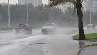 عاصفة رعدية في الجزائر