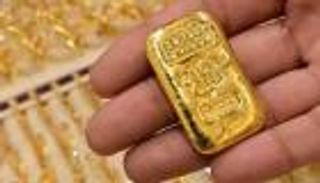 سعر الذهب اليوم يقفز 2% مع تراجع الدولار وانحسار مخاوف رفع الفائدة