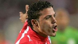 عمرو زكي لاعب الزمالك السابق
