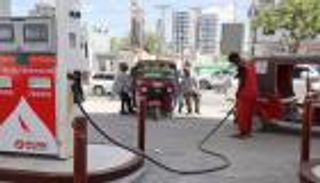 التوك توك في الصومال.. أحدث ضحايا تبعات حرب إيران