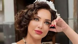 الفنانة السورية سلاف فواخرجي