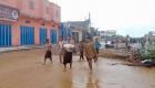 22 قتيلا ومفقودا في سيول اليمن.. وتحذير من ألغام الحوثي