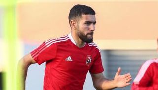 أحمد قندوسي بقميص الأهلي