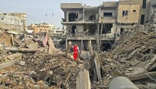 حطام مباني مدمرة جنوب لبنان