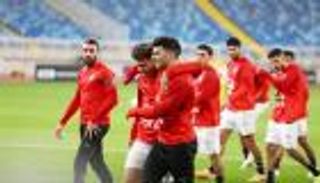 بسبب ياسر إبراهيم.. رضا عبدالعال يفتح النار على نجوم الأهلي