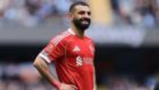 بعد محمد صلاح.. نجم ذهبي جديد يرحل عن ليفربول
