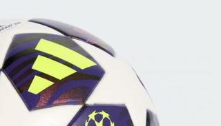 كرة دوري أبطال أوروبا من أديداس