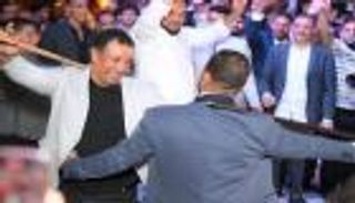 بحضور نجوم الفن والرياضة.. &laquo;تحطيب&raquo; هشام الجخ يشعل حفل زفاف في مصر