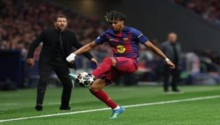 لامين يامال نجم برشلونة